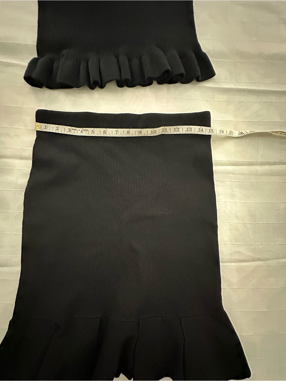 Express NWT Black Knit Ruffle Skirt Set - Picture 5 of 11
